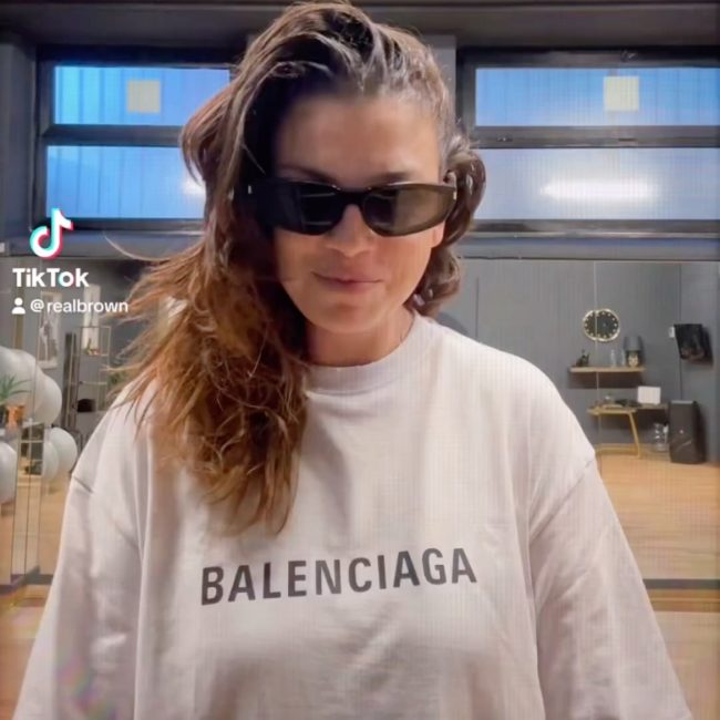 emma marrone at the cross milano